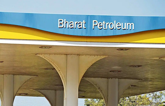  Bharat Petroleum releases its first cafe franchise in India   